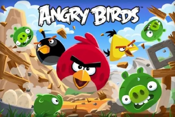 愤怒的小鸟（Angry Birds）