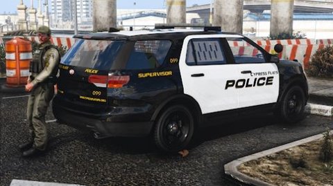 警察追车3D游戏
